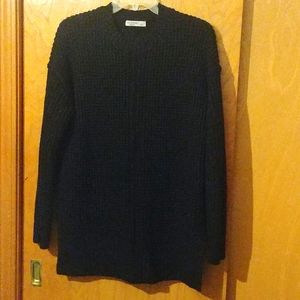 Arizona Jean Co black waffle weave sweater, size L.